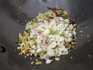 Step by Step Recipe to Make Chilli Garlic Noodles