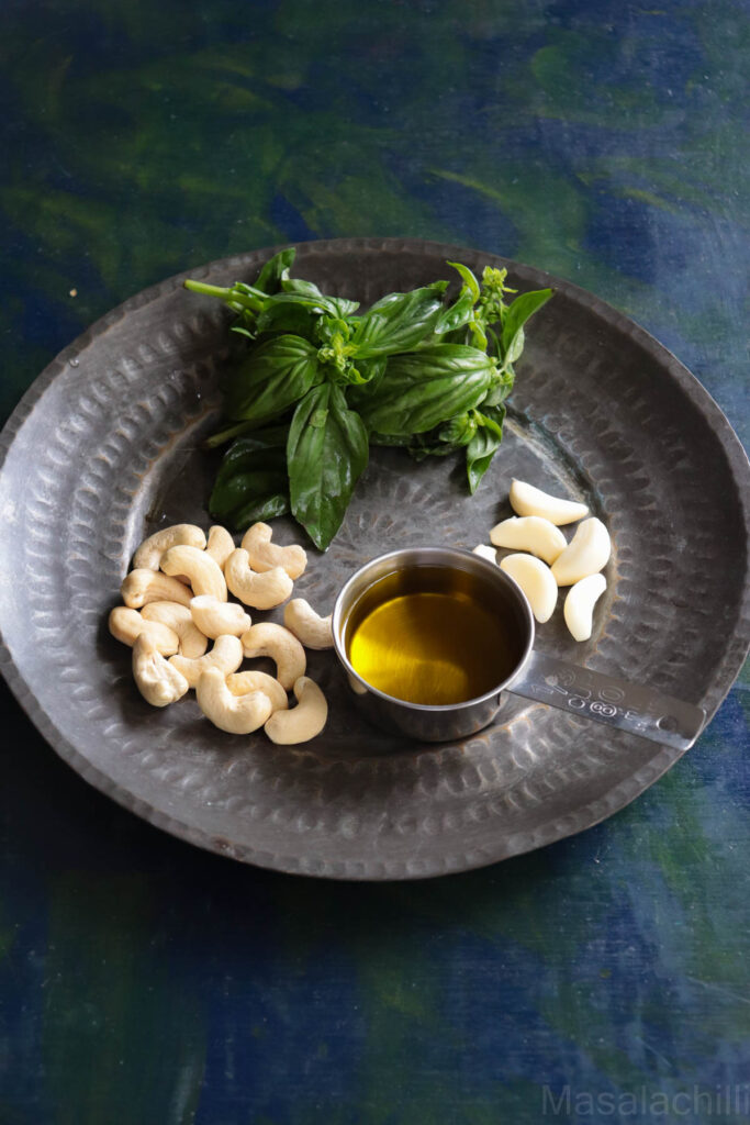 Ingredients for Vegan Basil Pesto sauce