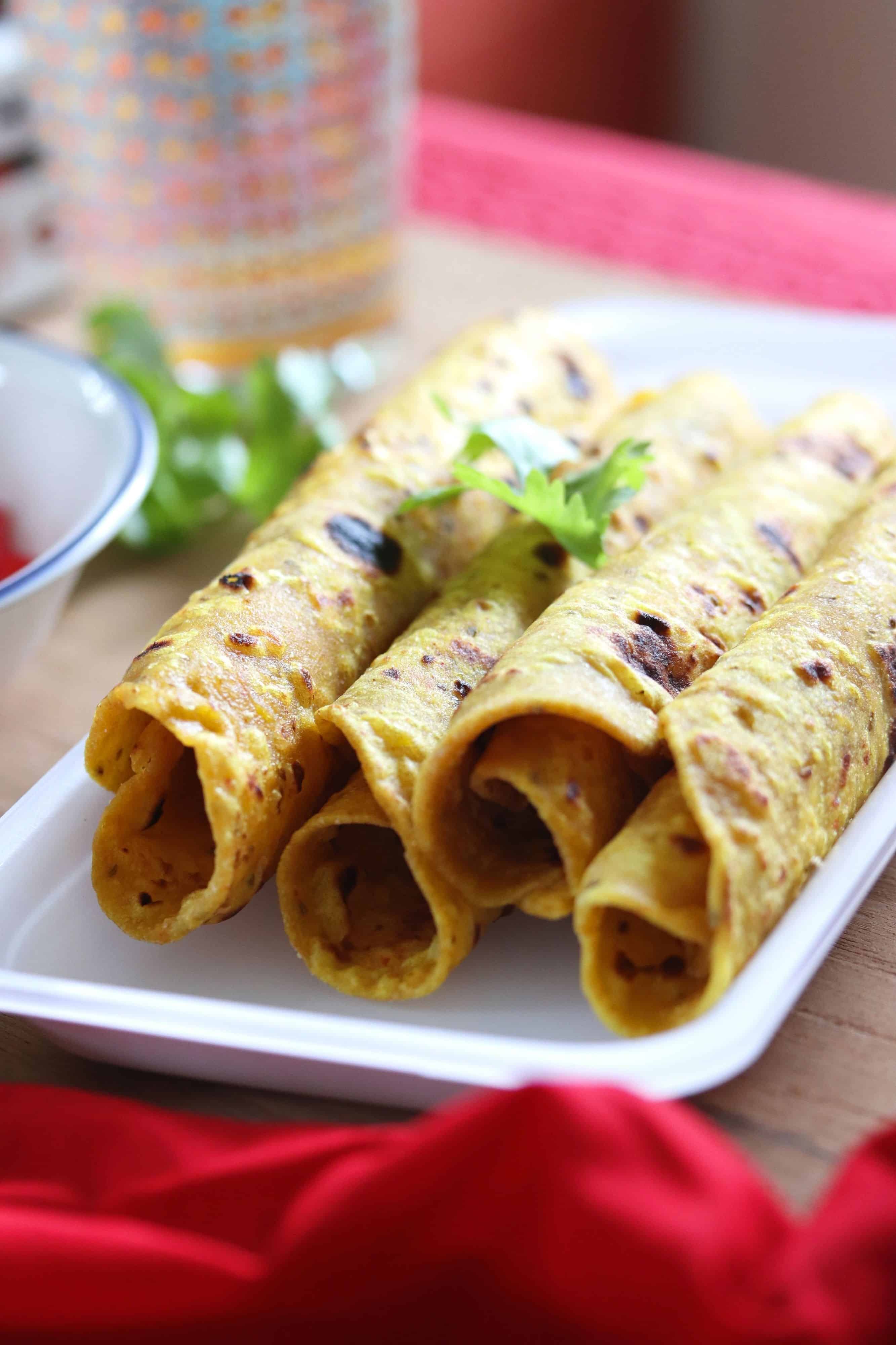 Ajwaini Mixed dal paratha 2 (1)
