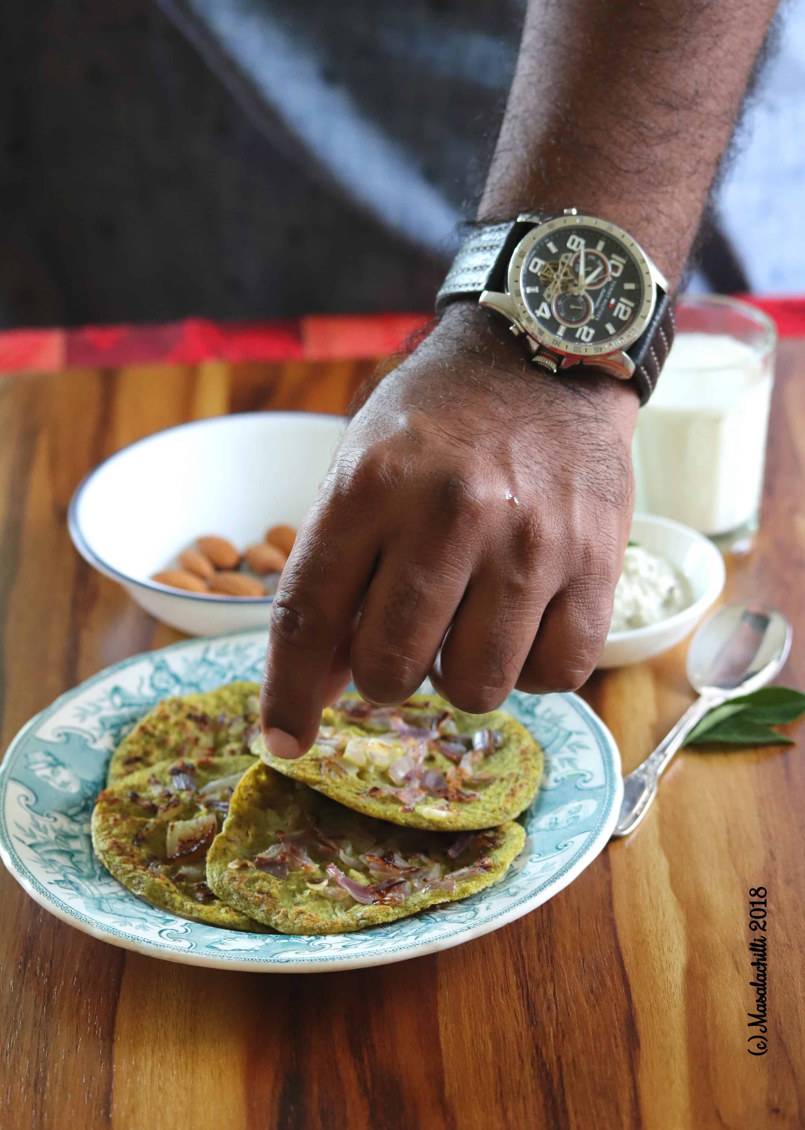 Green Mung Beans Onion Uttapam