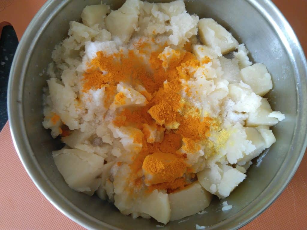 Boiled Potatoes for Ragda Pattice