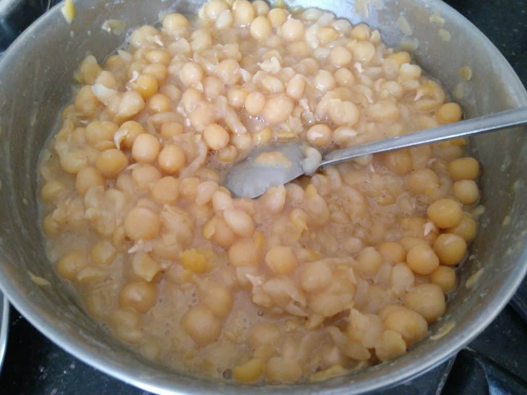 Cooked White peas