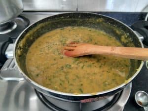 Simmering pan of Ambat Goad Varan