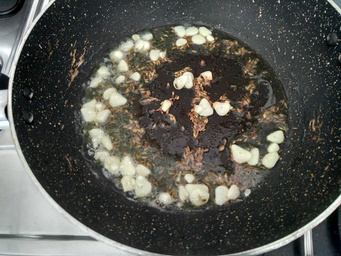 garlic jeera and oil sauteed
