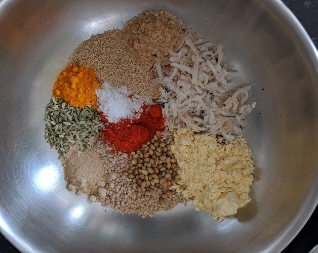 Ingredients for bhakarwadi filling