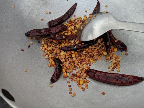 Roasted lentils and chillies