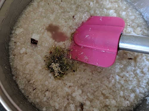 Pineapple Essence and Cardamom powder