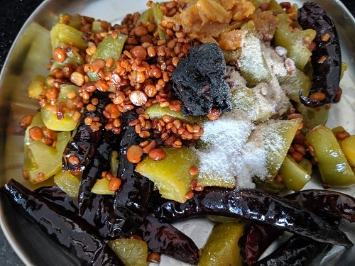 Step by Step - Step by Step - Pachai Thakkali Chutney recipe