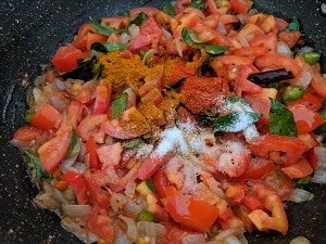 Seasoning and spices for tomato rice