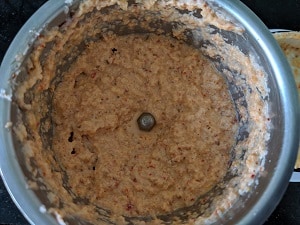 Ground coconut mix ready for gravy