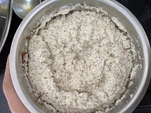 Ground cumin coconut and chilli mix for gravy