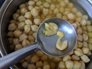 Perfectly cooked chickpeas