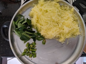 Grated Raw Mango for Raw Mango Rice