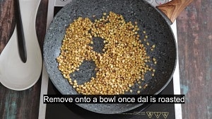 roasting chana dal for making sundal podi
