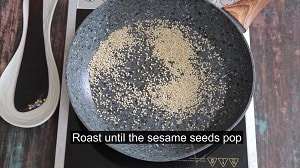 dry roasting sesame seeds