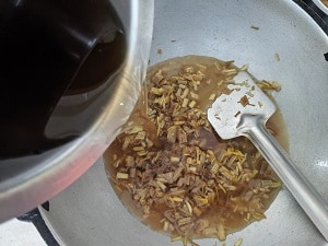 adding tamarind extract to vazhaipoo