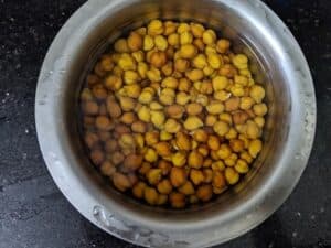 Soaked Kondakadalai - 8 hours of soaking time recommended