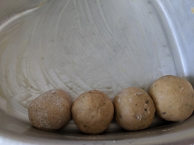 Making small rolls