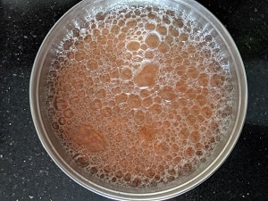 Soaking brown rice and masoor dal