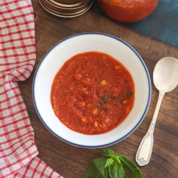 Homemade Easy Pizza Sauce Recipe