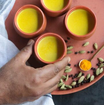 Turmeric Milk Recipe | Manjal Milagu Paal