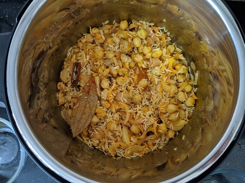 Instant Pot Chickpeas Pulao