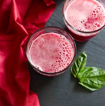 2 glasses of sugar free fresh pomegranate juice