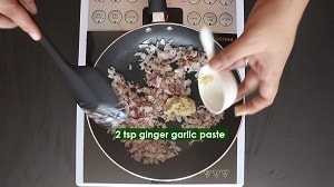 adding ginger garlic paste