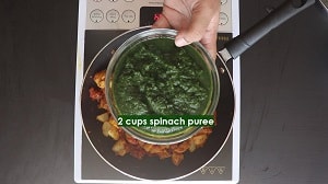 adding spinach puree
